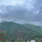 Montagna Hostel, Motel And Campsite